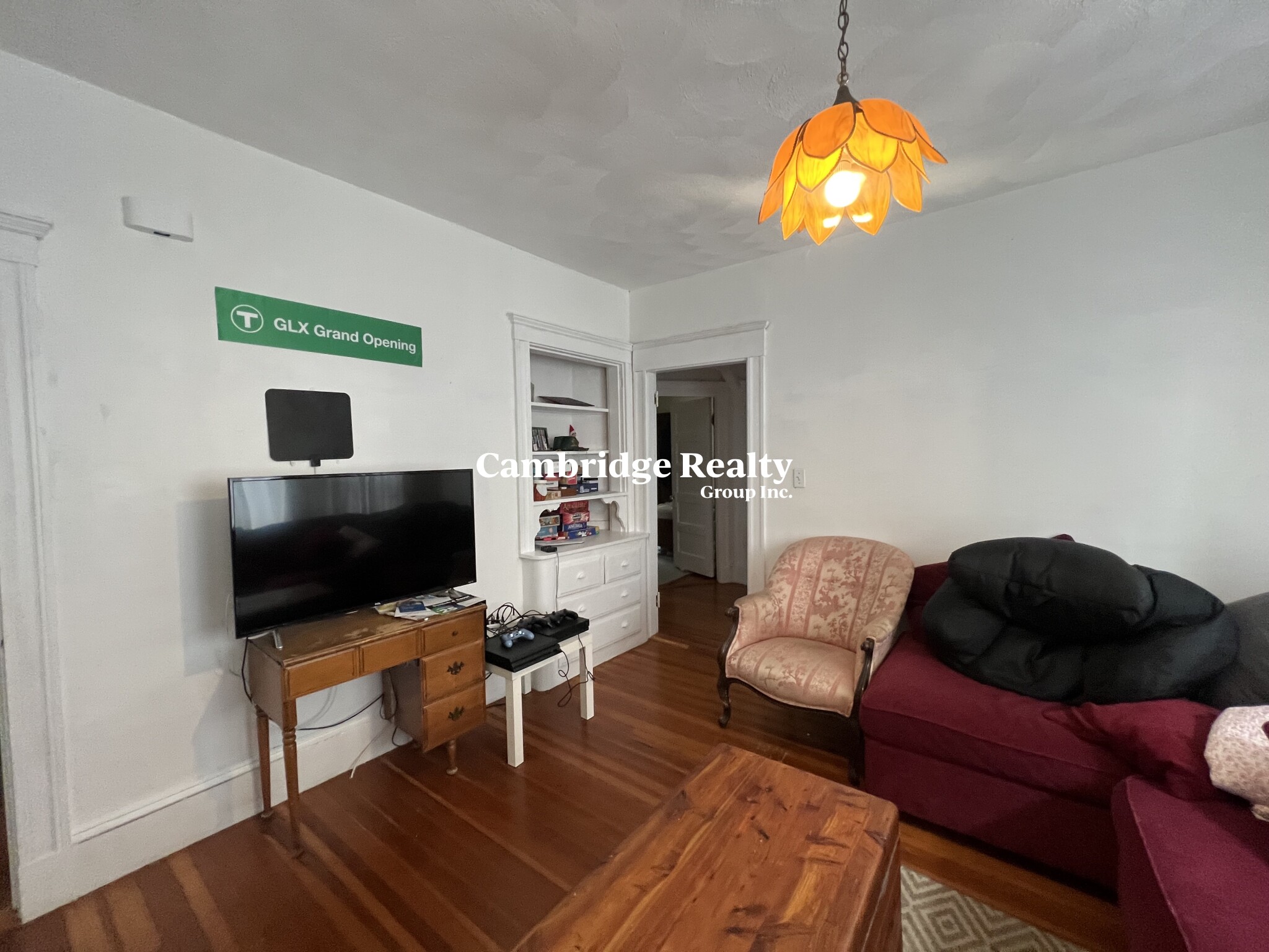 102 Adams St, West Somerville