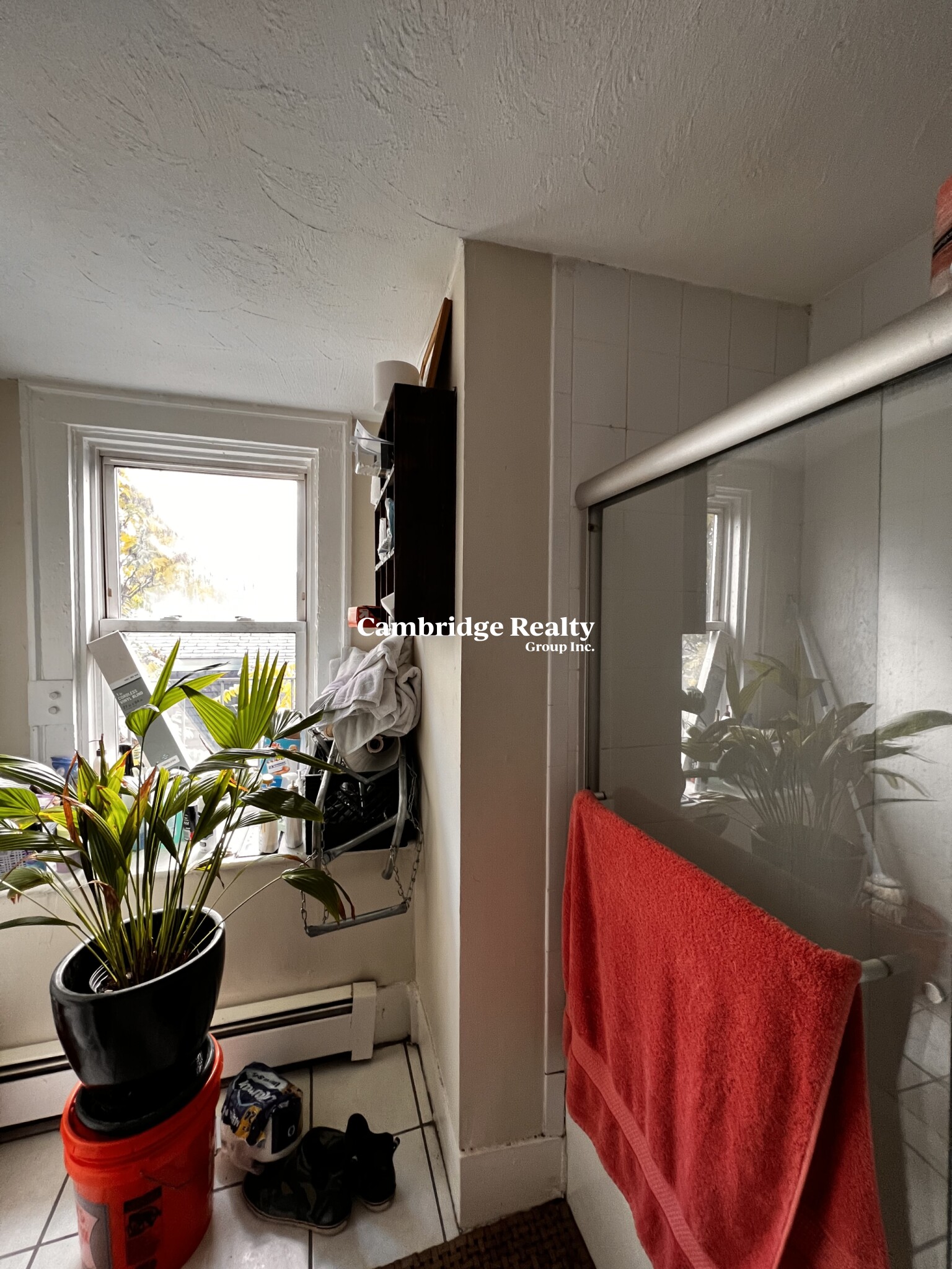 43 Crescent St, Charlestown