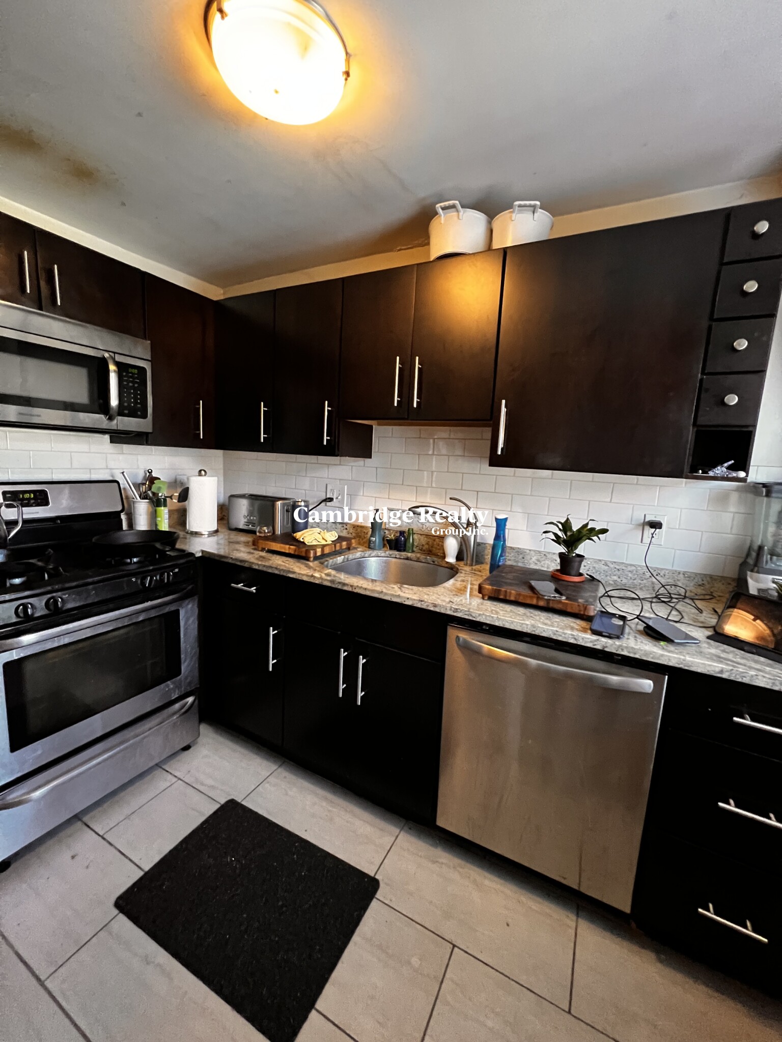 43 Crescent St, Charlestown