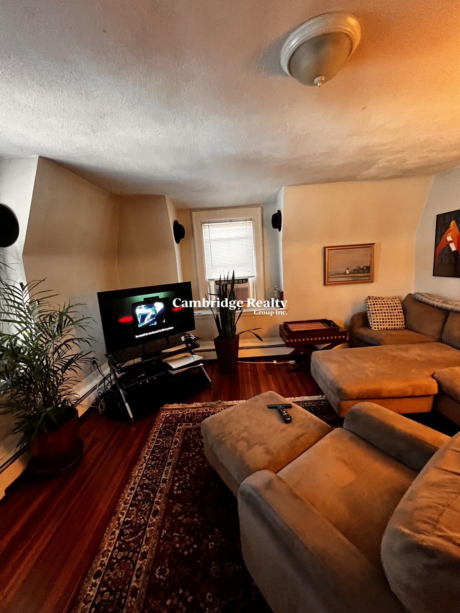 43 Crescent St, Charlestown