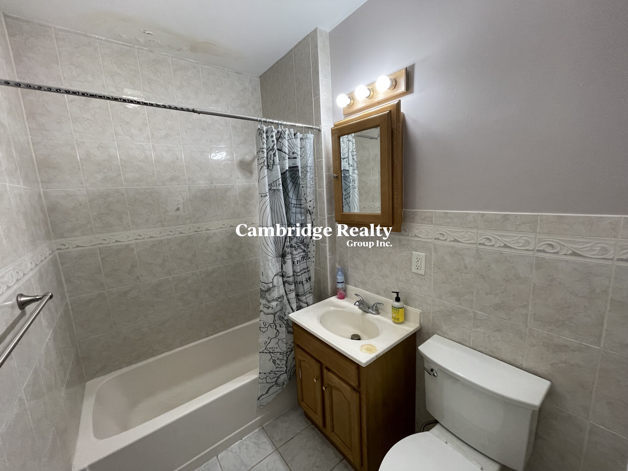 26 Washburn Ave, North Cambridge