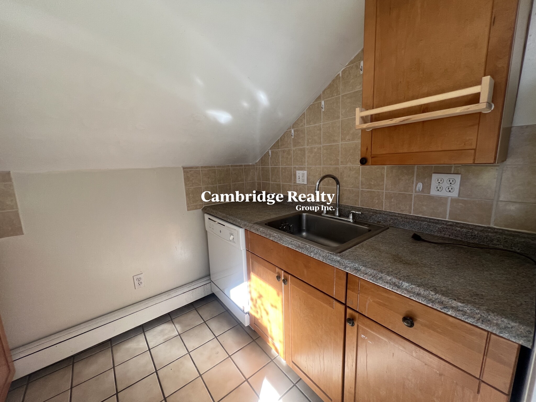 150 Pearl St, Cambridgeport