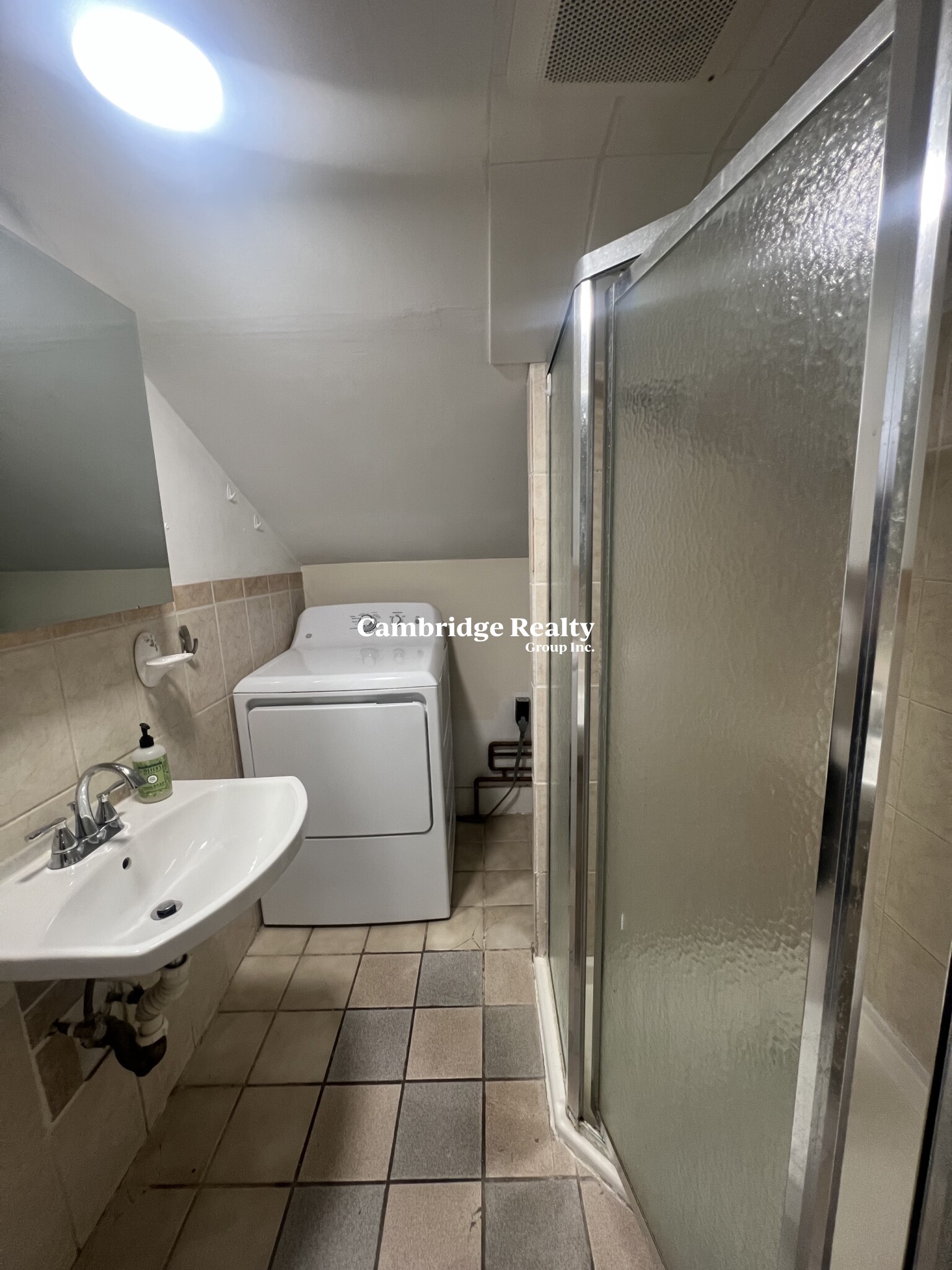 150 Pearl St, Cambridgeport