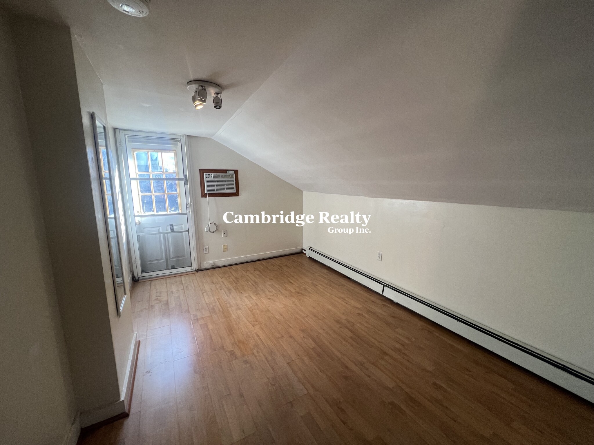 150 Pearl St, Cambridgeport