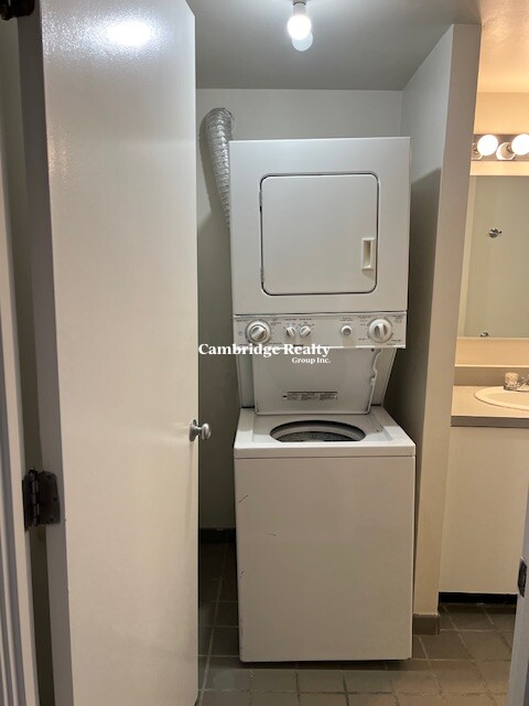 71 Fulkerson St, East Cambridge