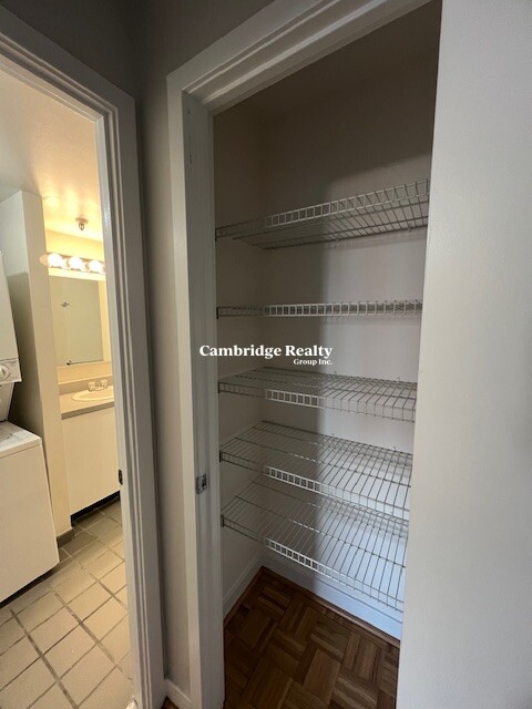 71 Fulkerson St, East Cambridge