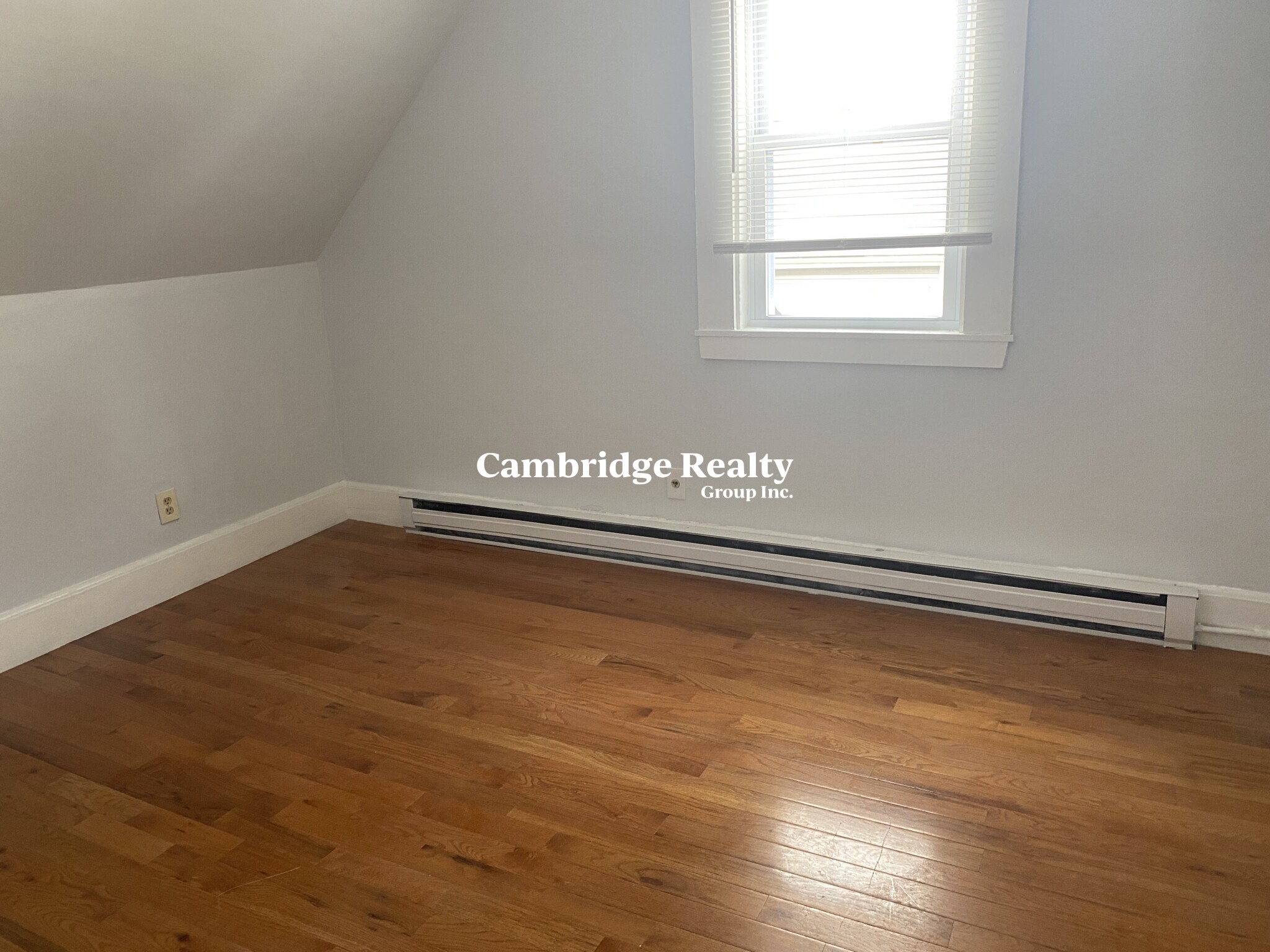 10 Delaware St, East Somerville