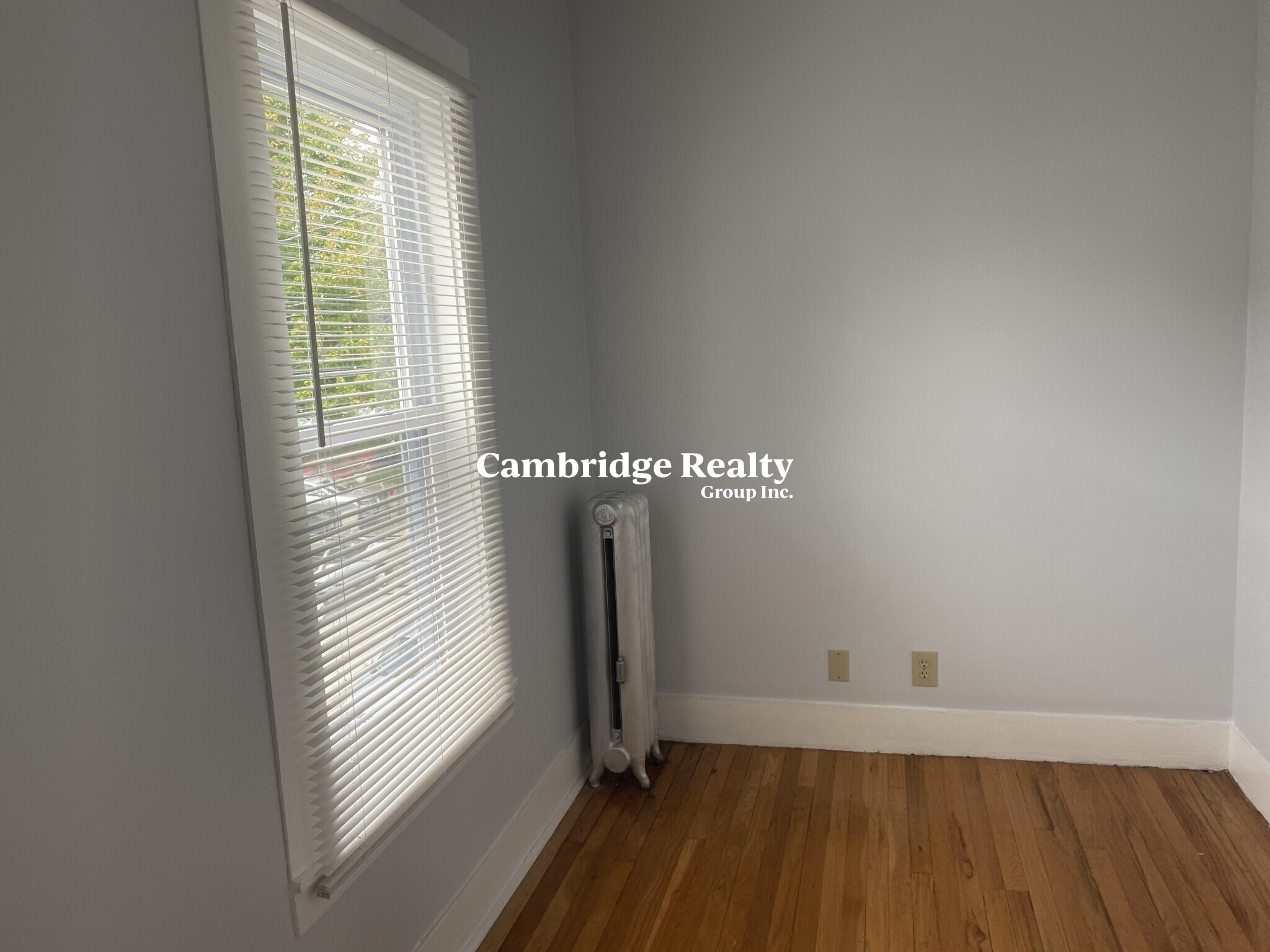 10 Delaware St, East Somerville