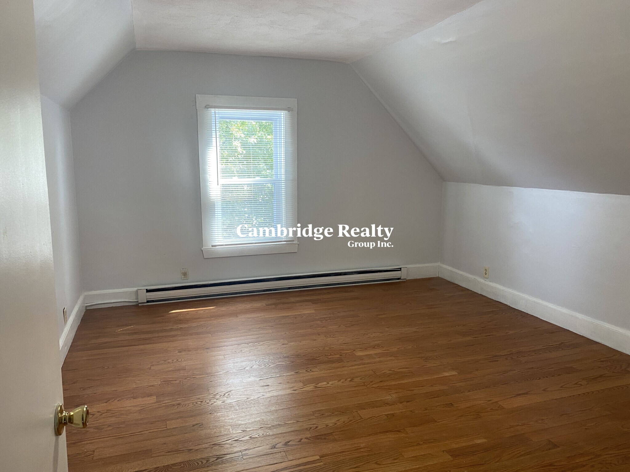 10 Delaware St, East Somerville