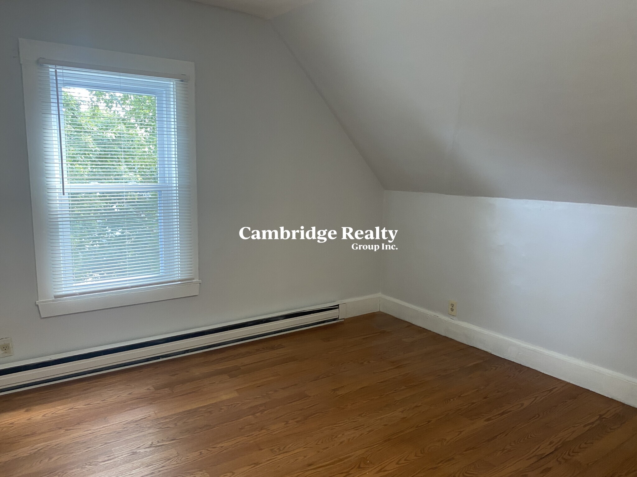 10 Delaware St, East Somerville