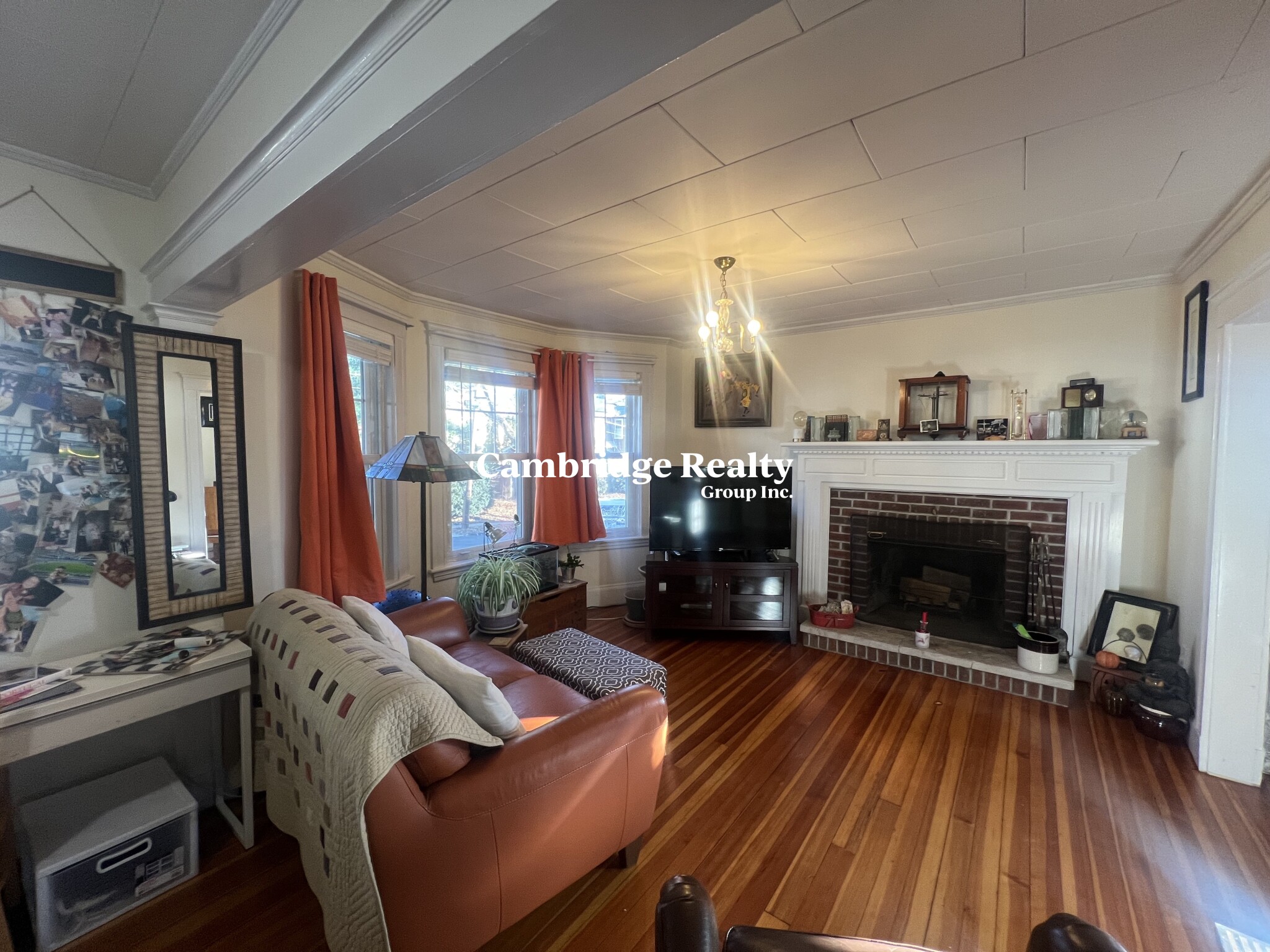 10 Townsend Rd, Belmont