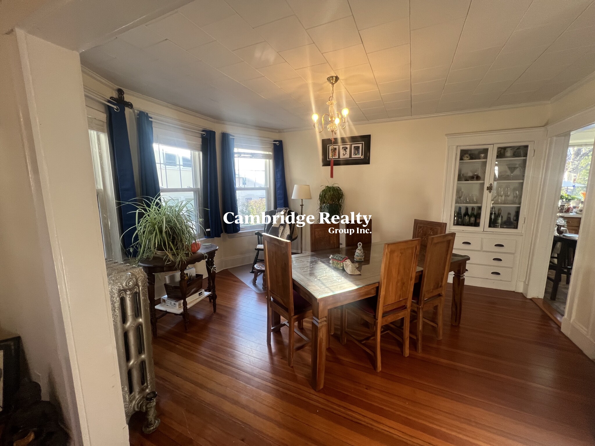 10 Townsend Rd, Belmont