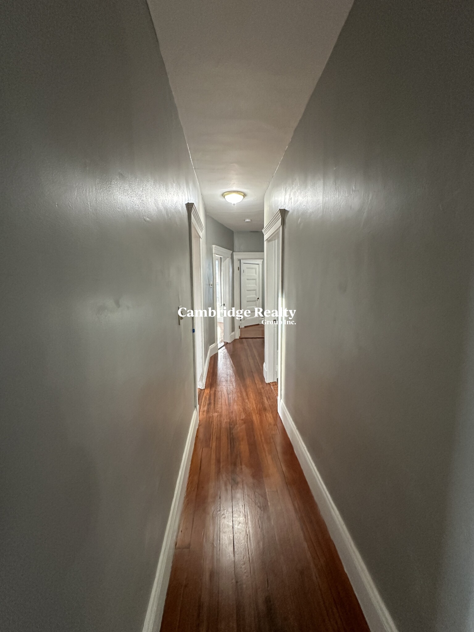 10 Farragut Ave, Teele Square