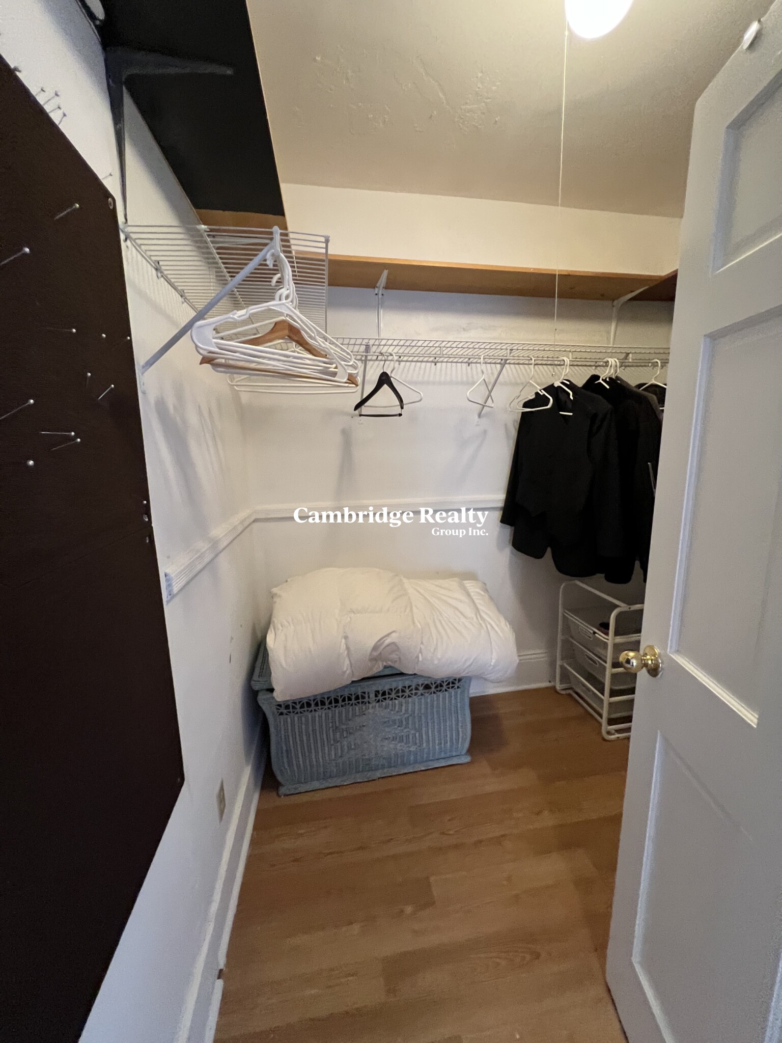 48 Fellsway West, Magoun Square