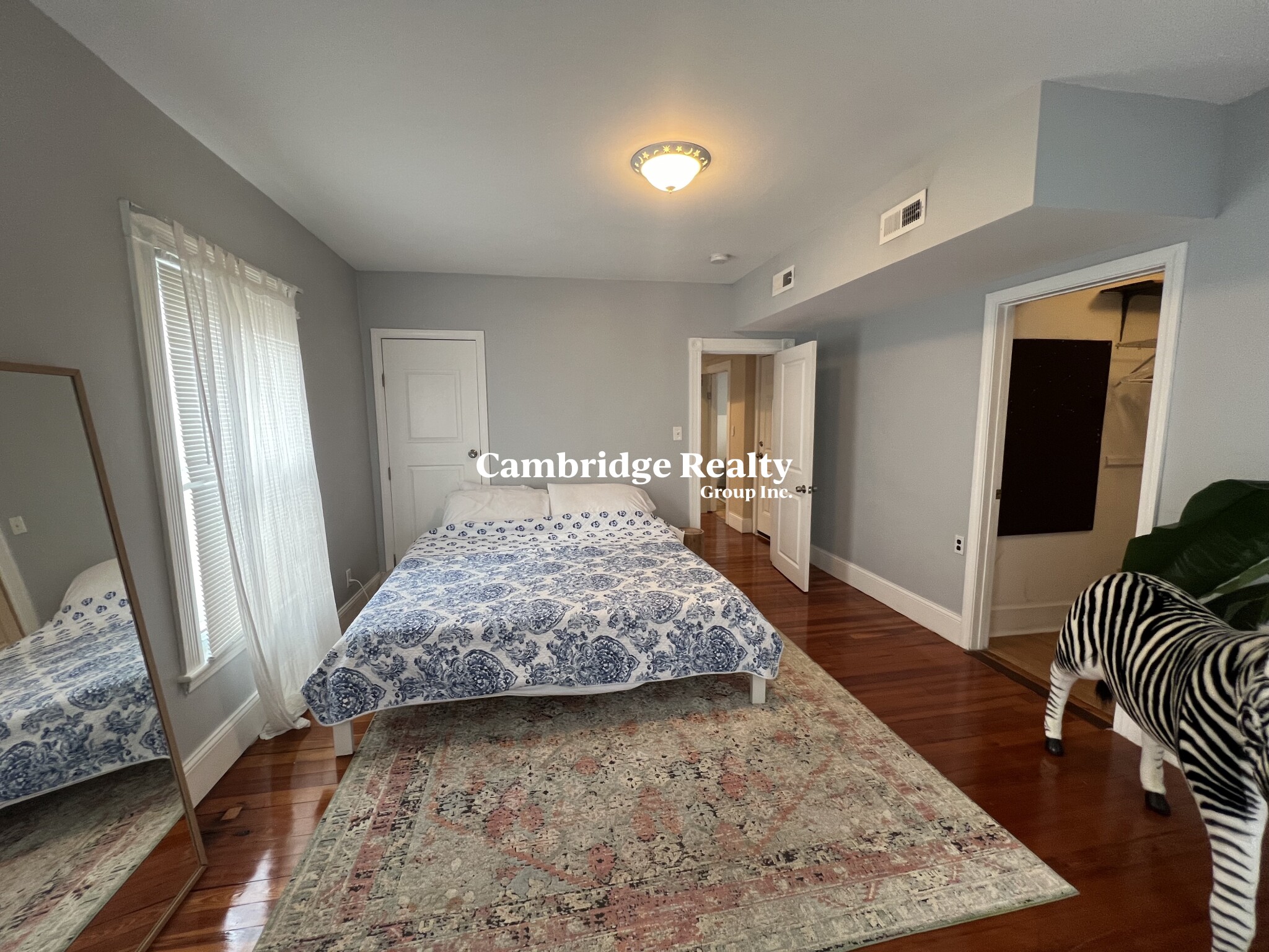 48 Fellsway West, Magoun Square