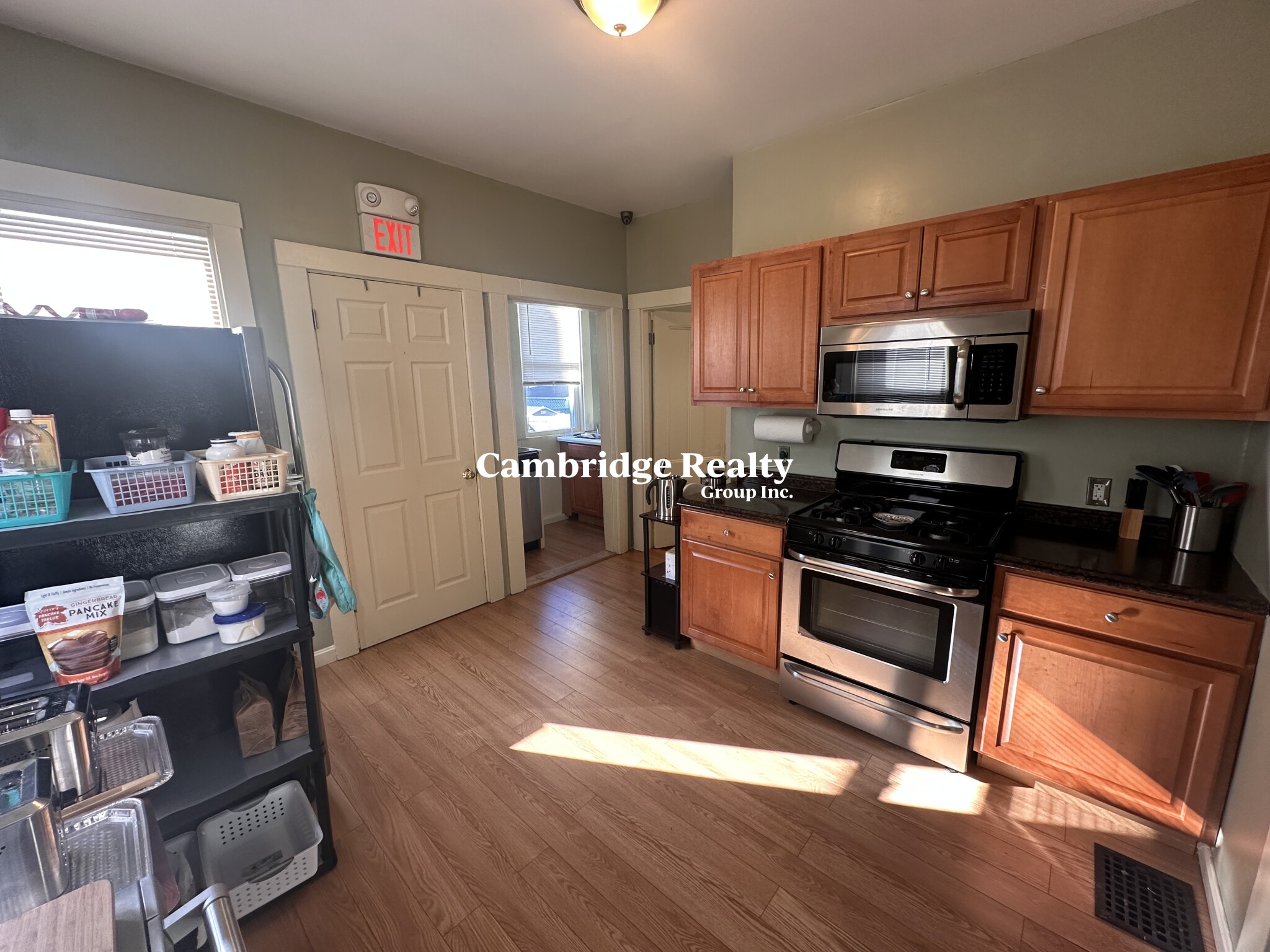 374 Highland Ave, Davis Square