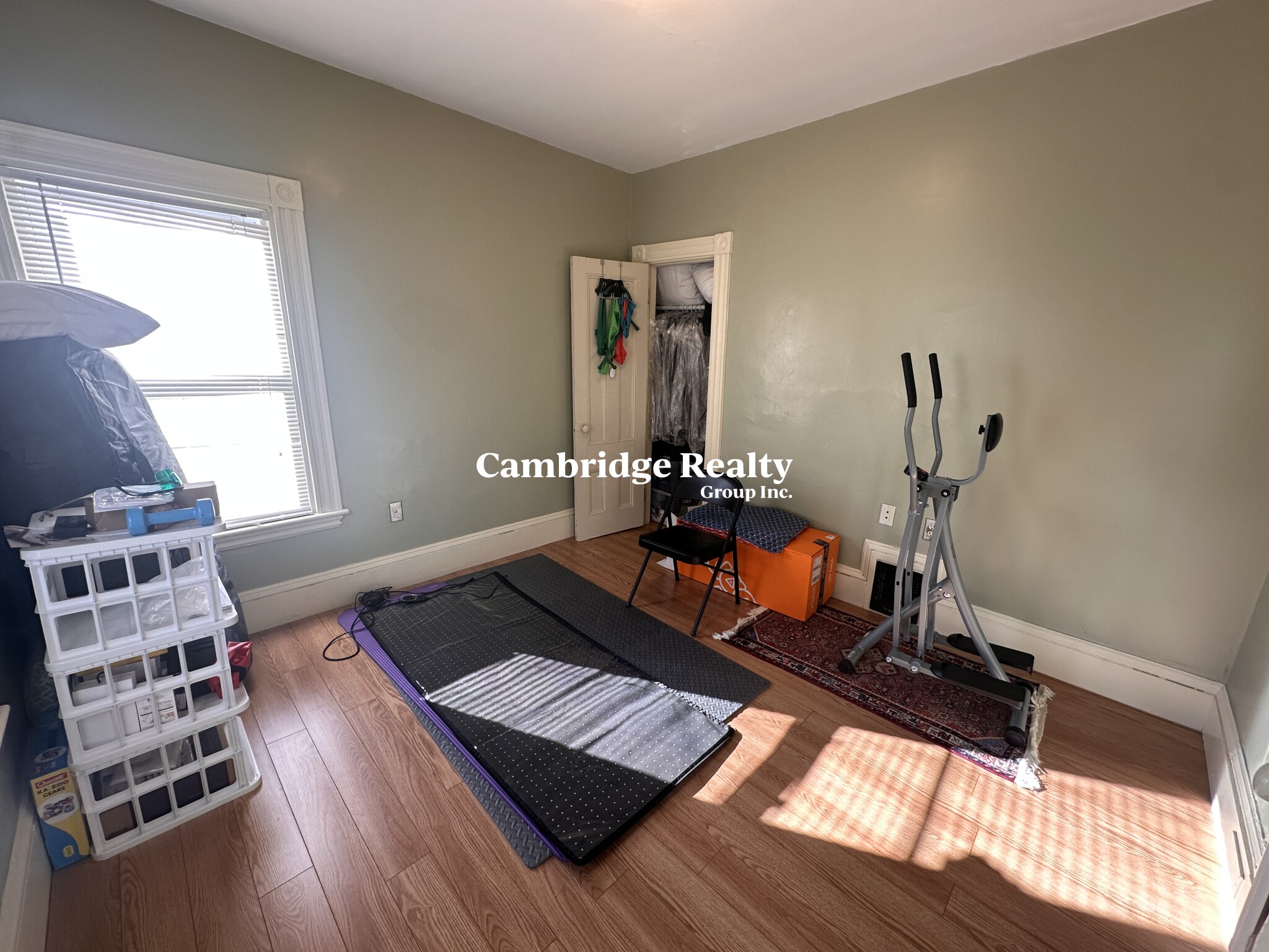 374 Highland Ave, Davis Square