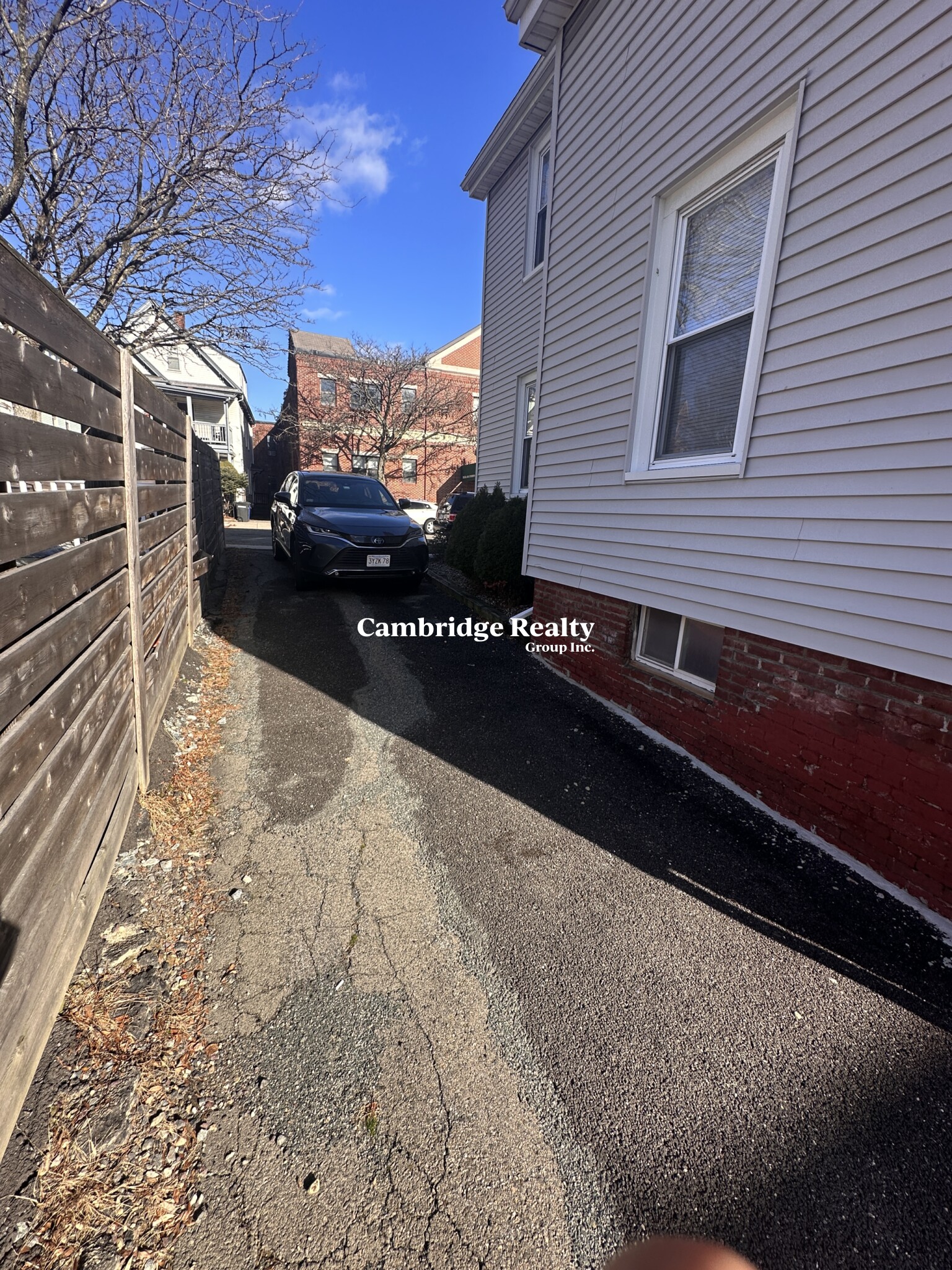 374 Highland Ave, Davis Square