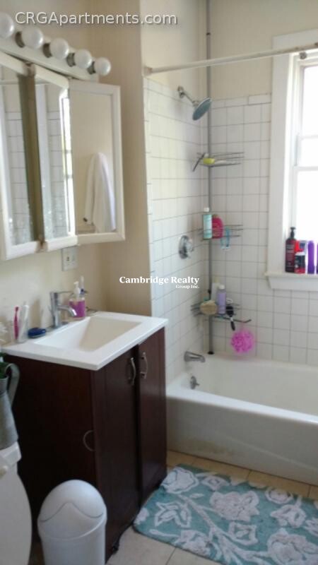 3 Kinnaird St, Riverside