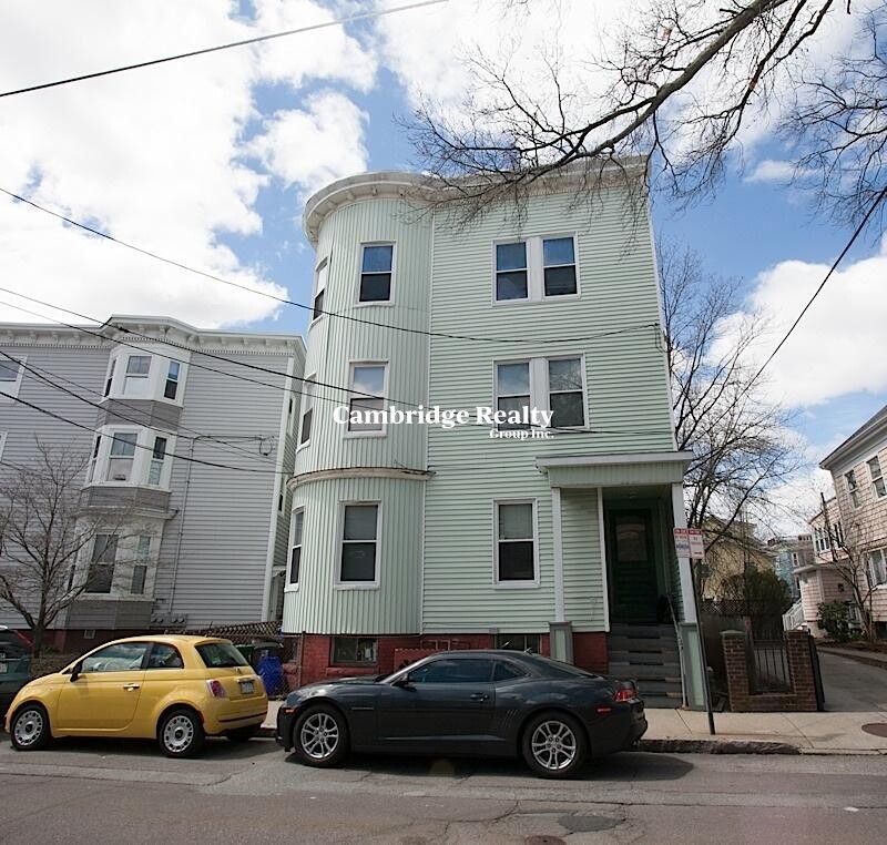 3 Kinnaird St, Riverside