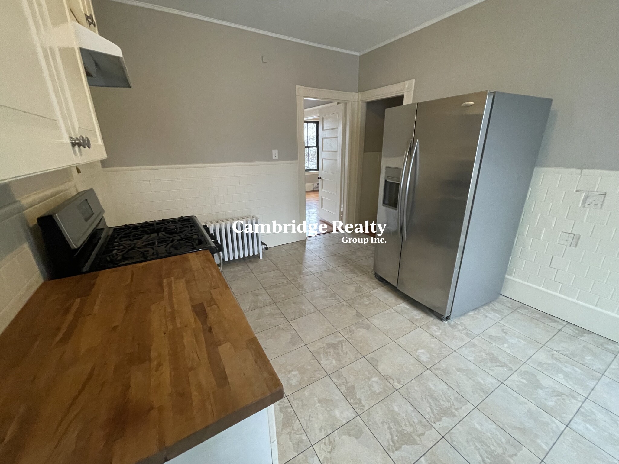 8 Charnwood, Davis Square