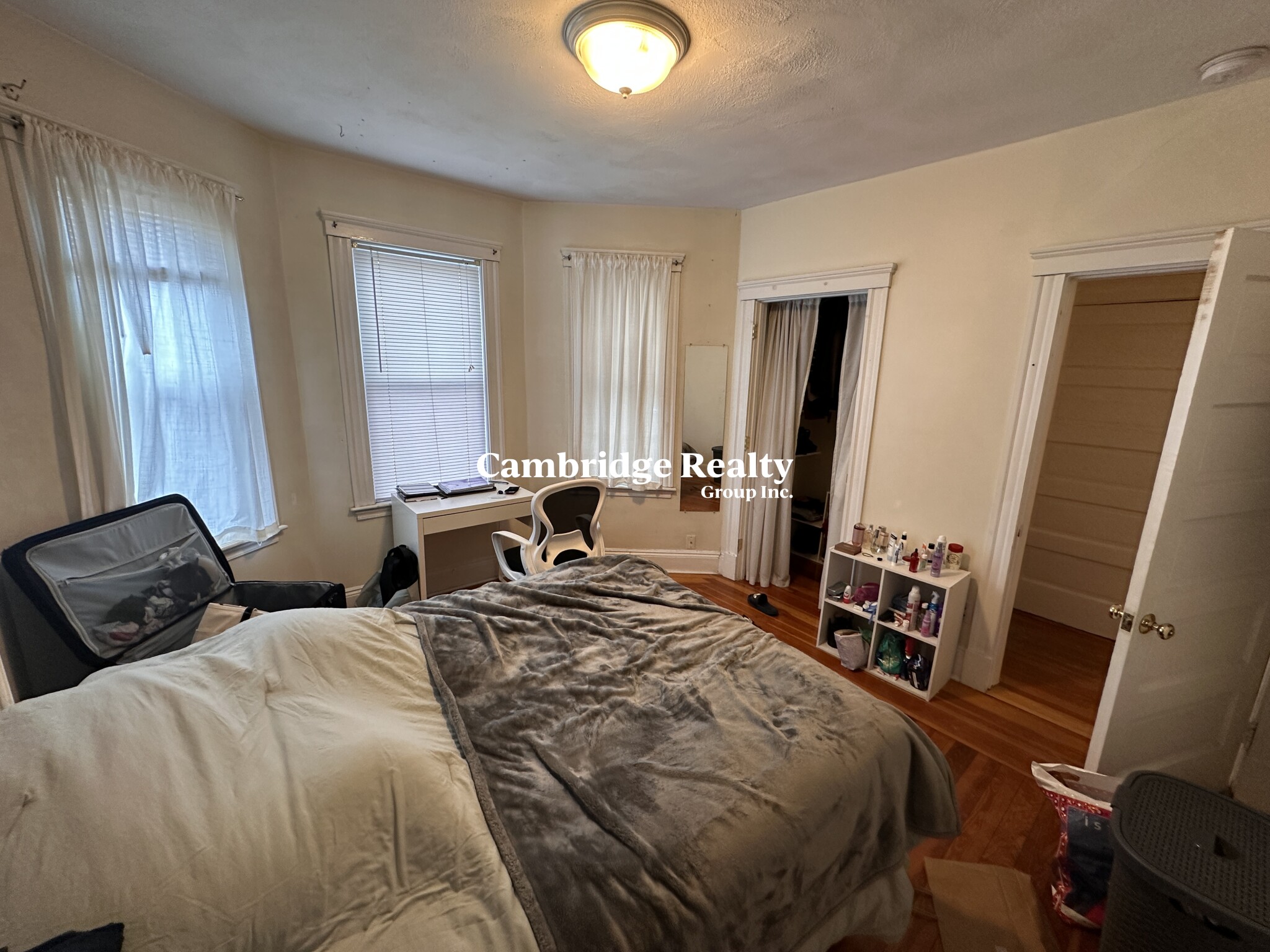 66 Dimick St, Ward Two