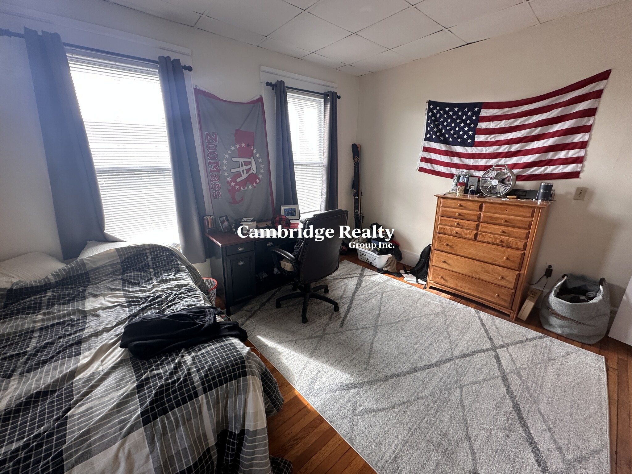 543 Broadway, Magoun Square