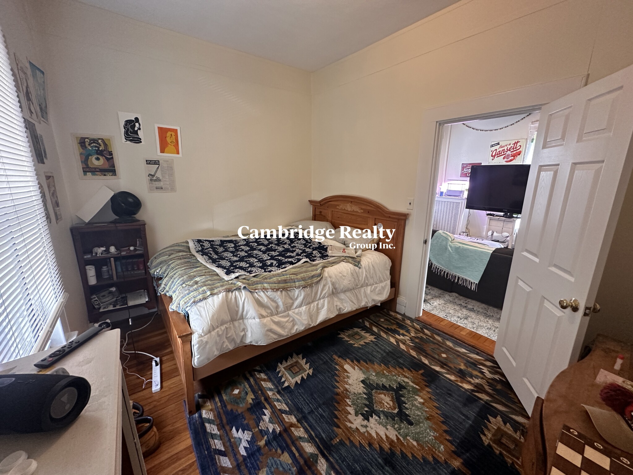 543 Broadway, Magoun Square