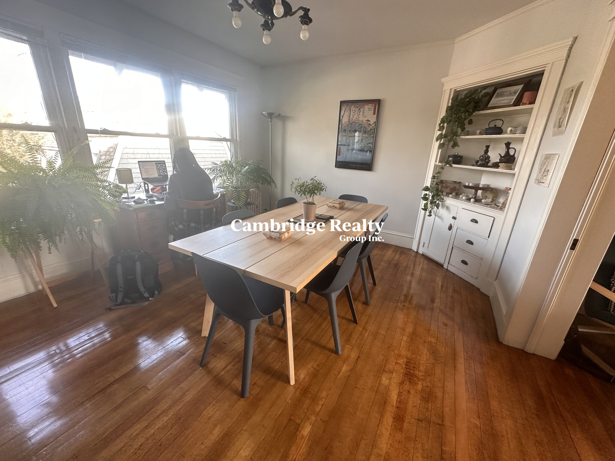 41 Hawthorn St, Harvard Square