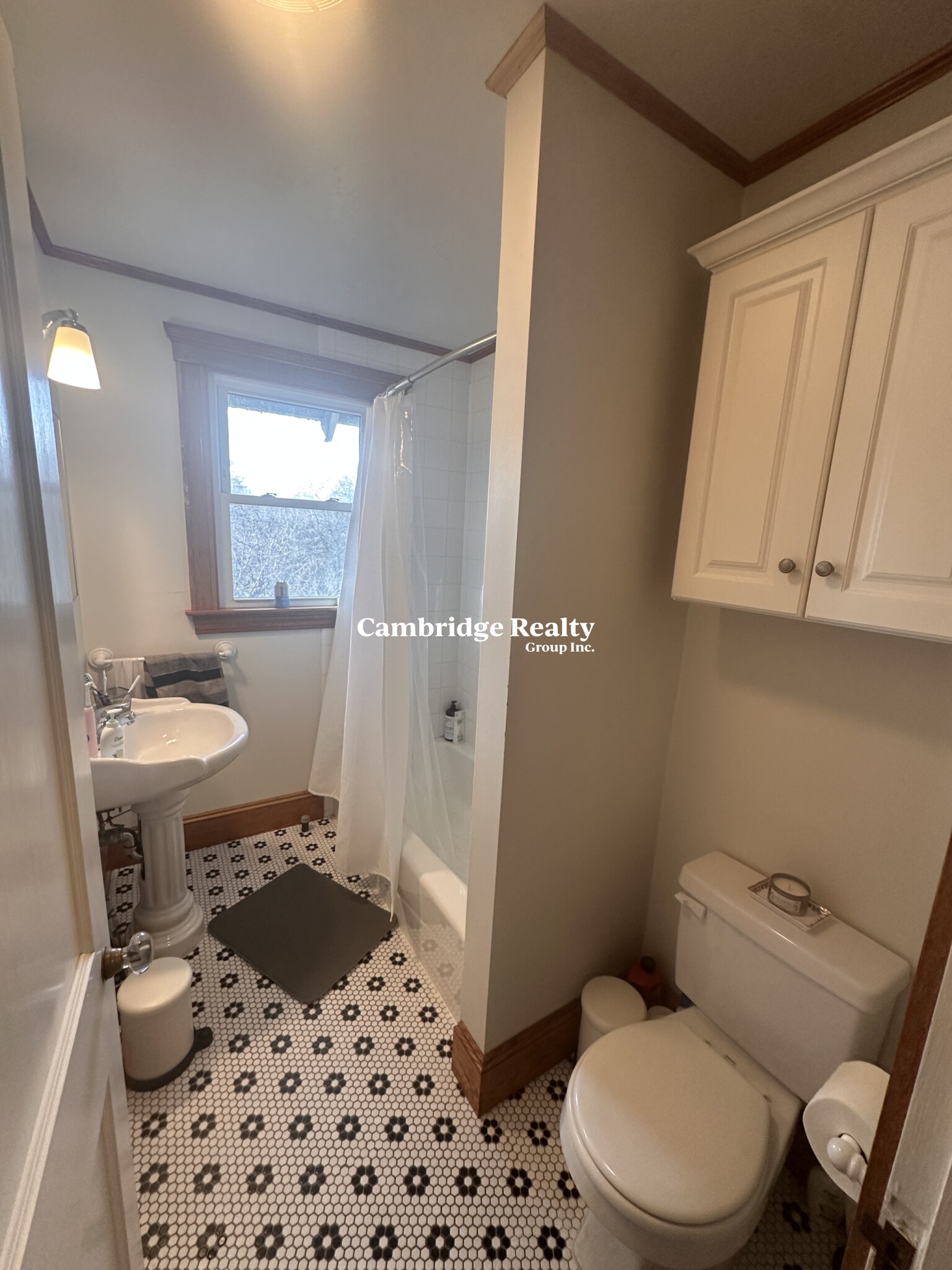 41 Hawthorn St, Harvard Square