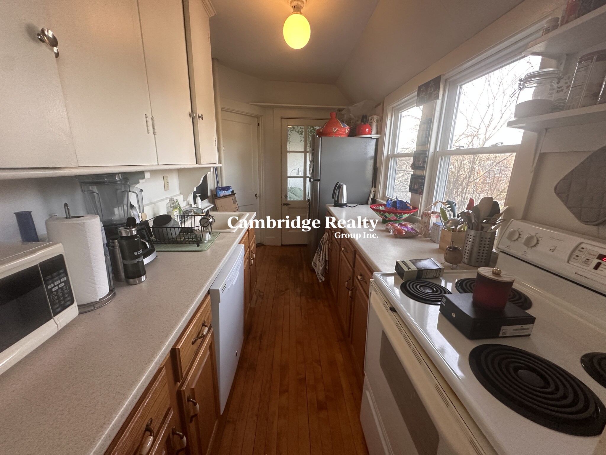 41 Hawthorn St, Harvard Square