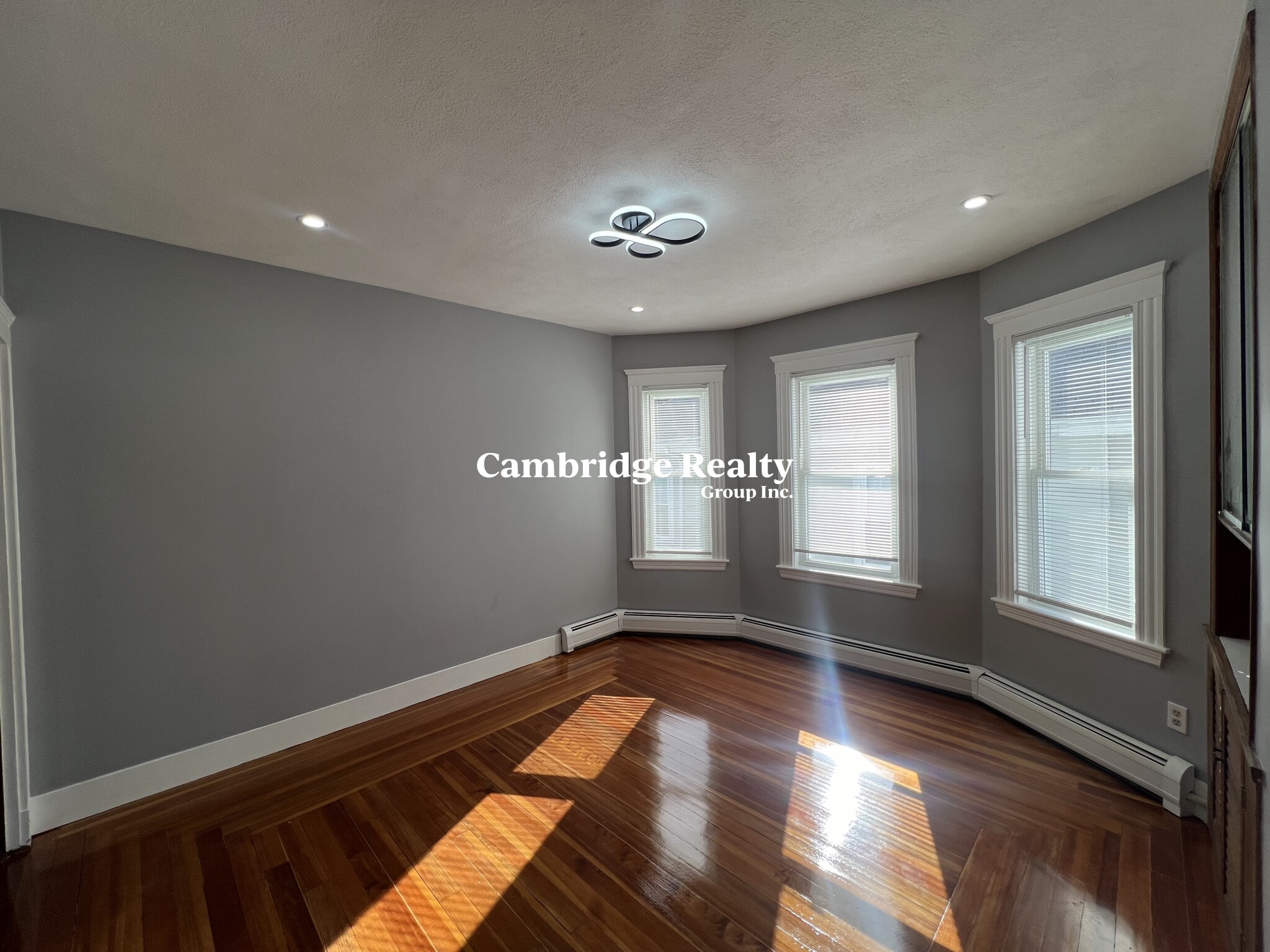 308 Spring St Extension, Glenwood