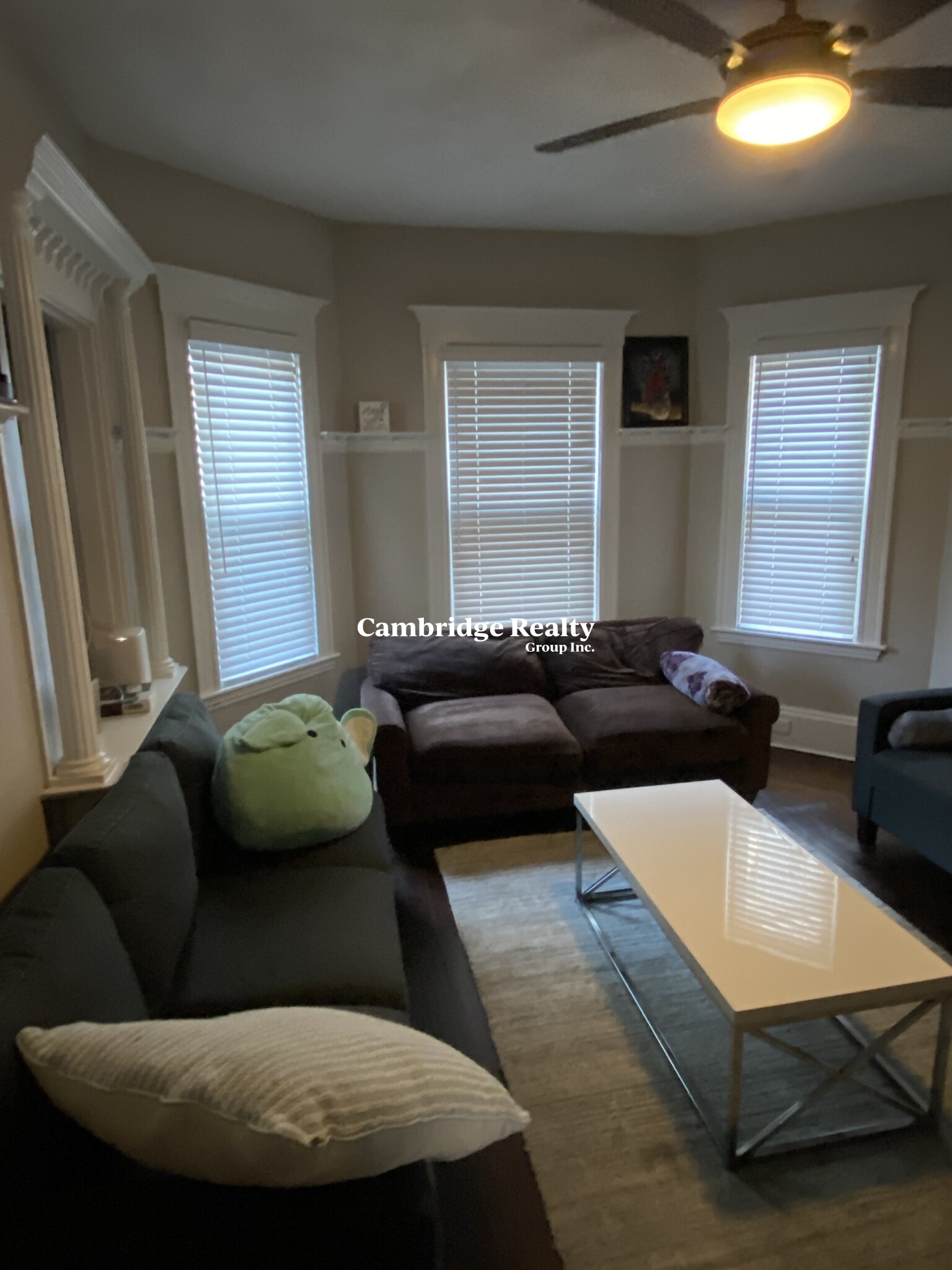 69 Bromfield Rd, Tufts