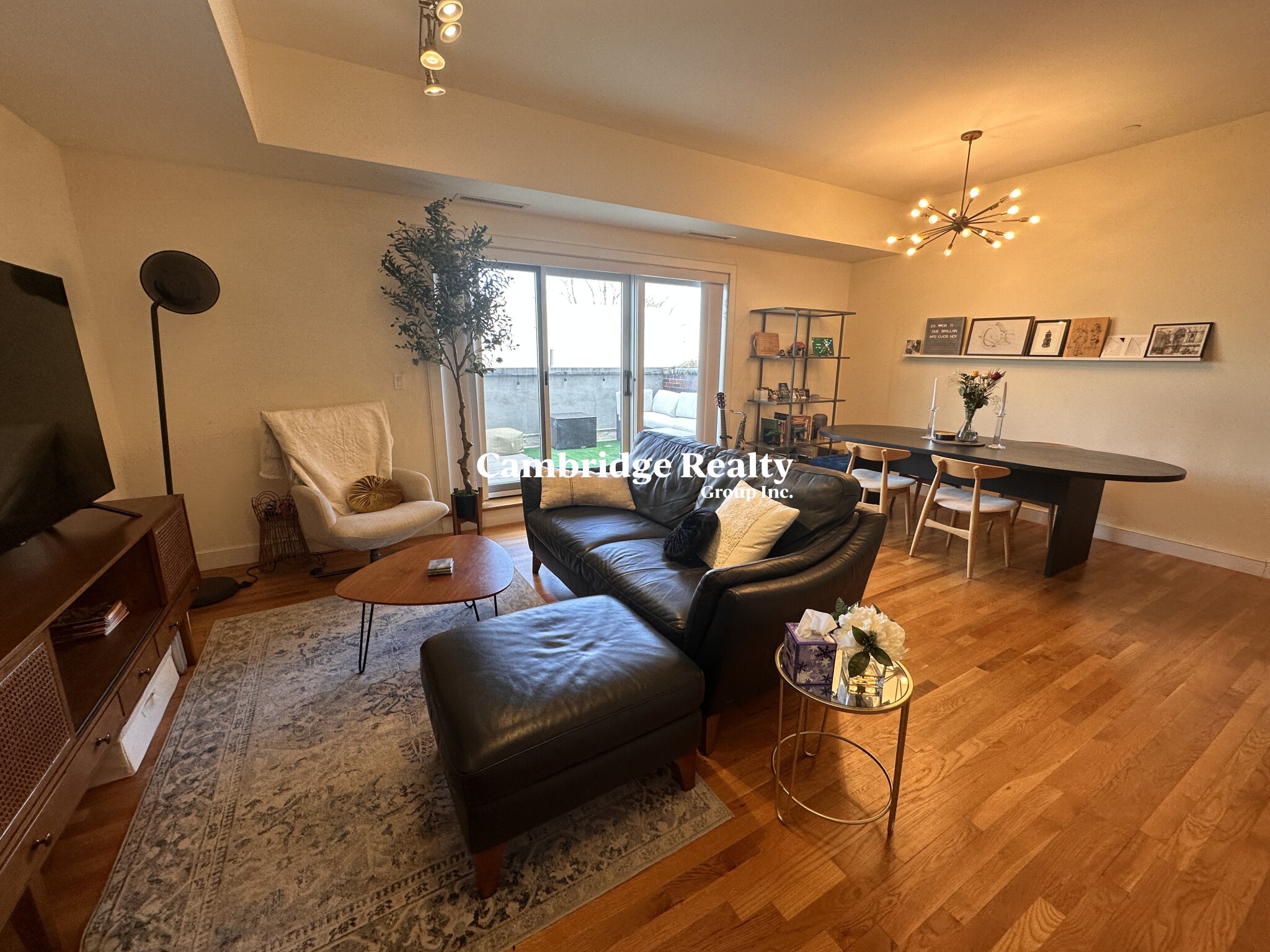 377 Summer St, Davis Square