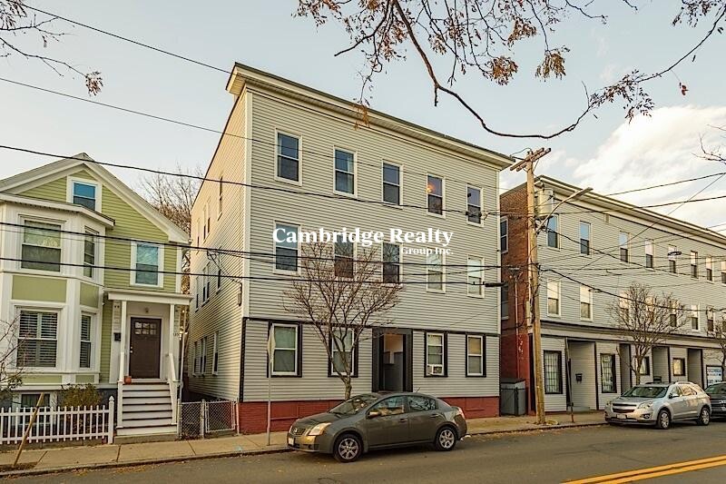 137 Columbia St, The Port