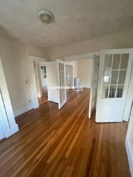 10 Pinkham Rd, Medford