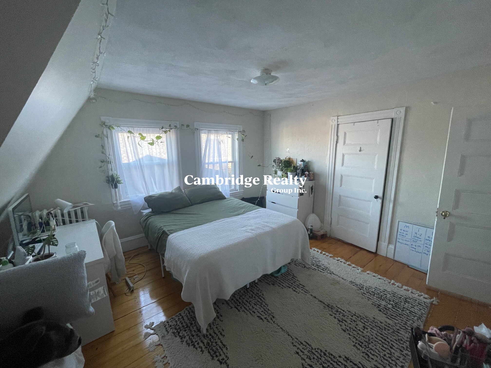 14 Fairmount St, Medford