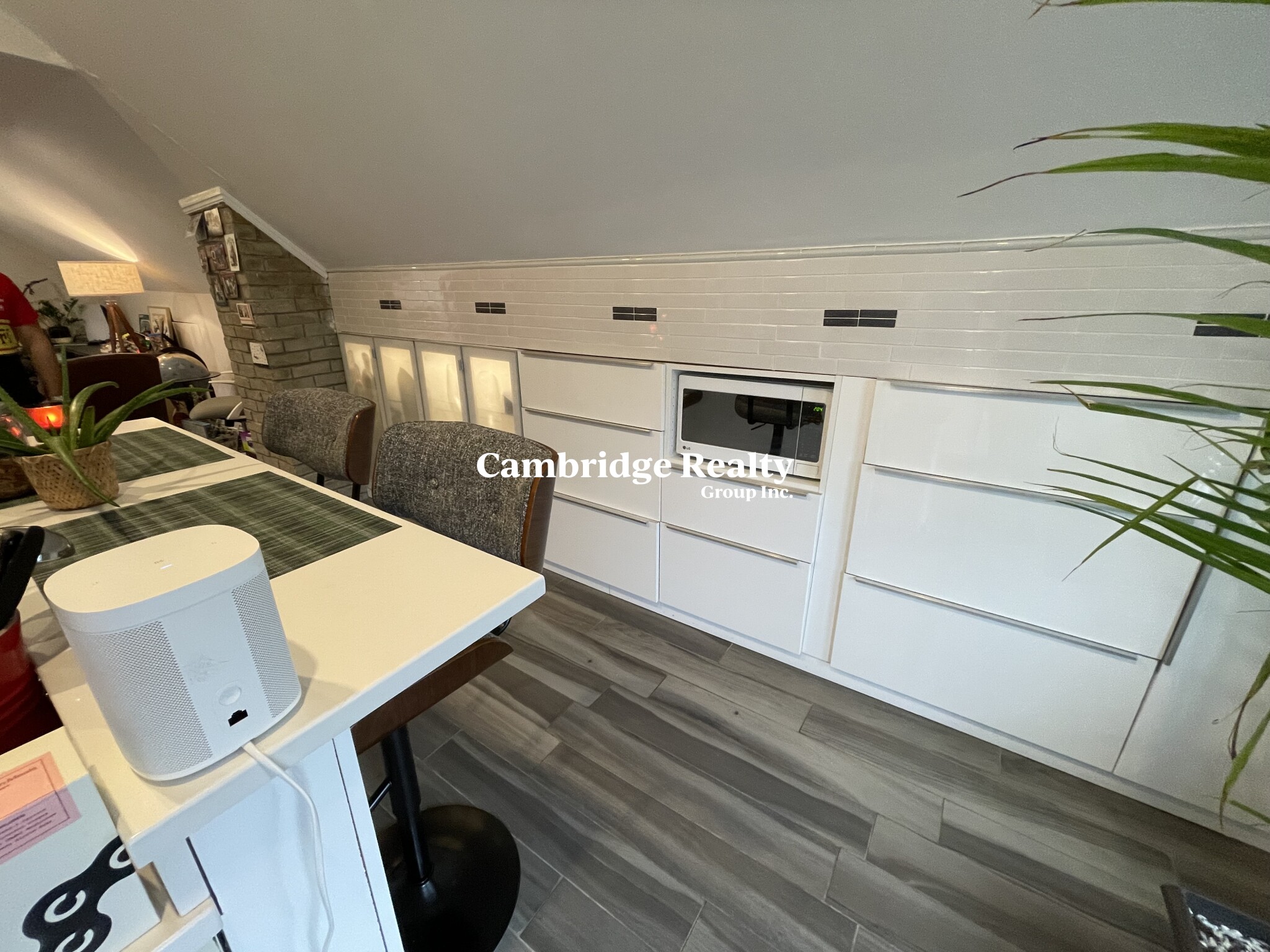 296 Arlington St, Watertown