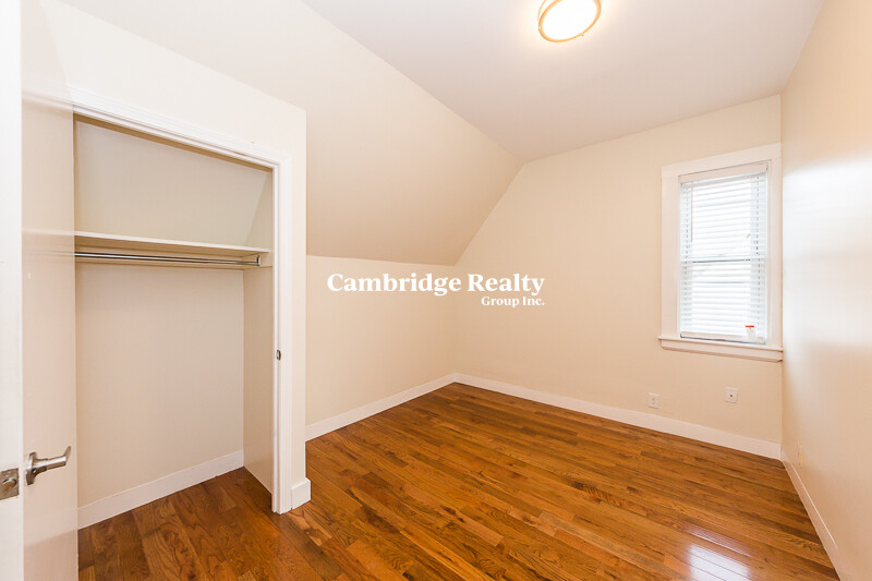 103 Magoun Ave, Medford