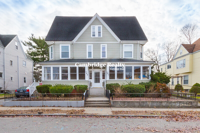 103 Magoun Ave, Medford