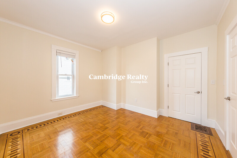 103 Magoun Ave, Medford