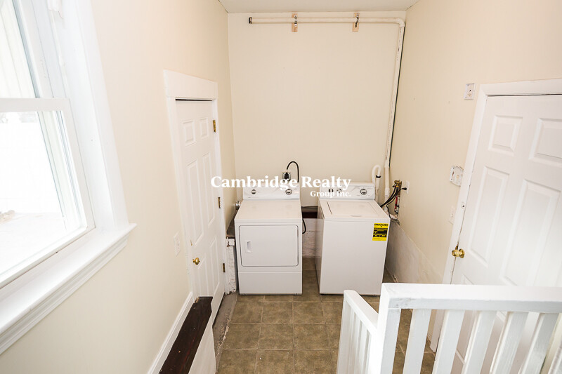 103 Magoun Ave, Medford