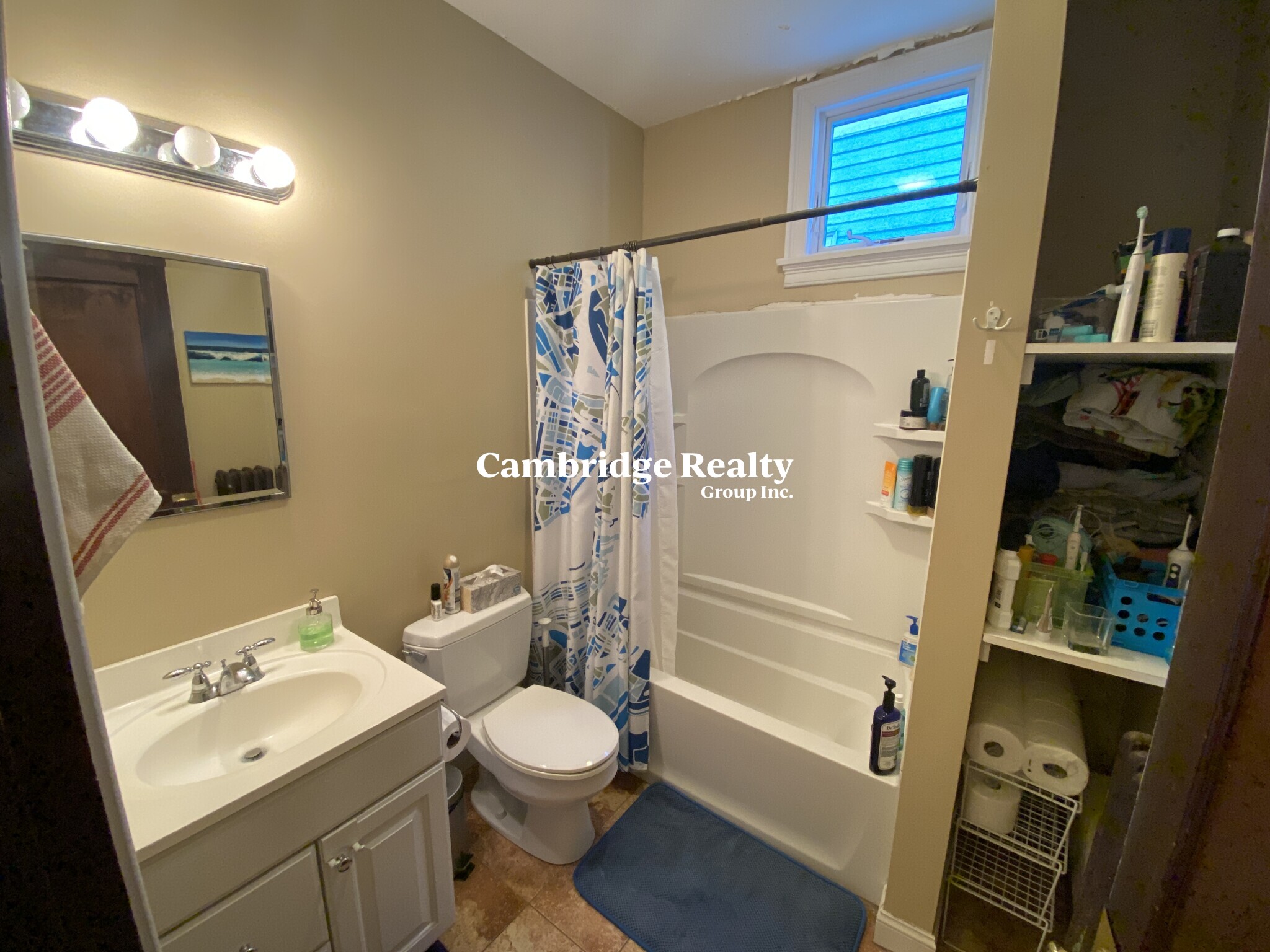 223 Holland St, Teele Square