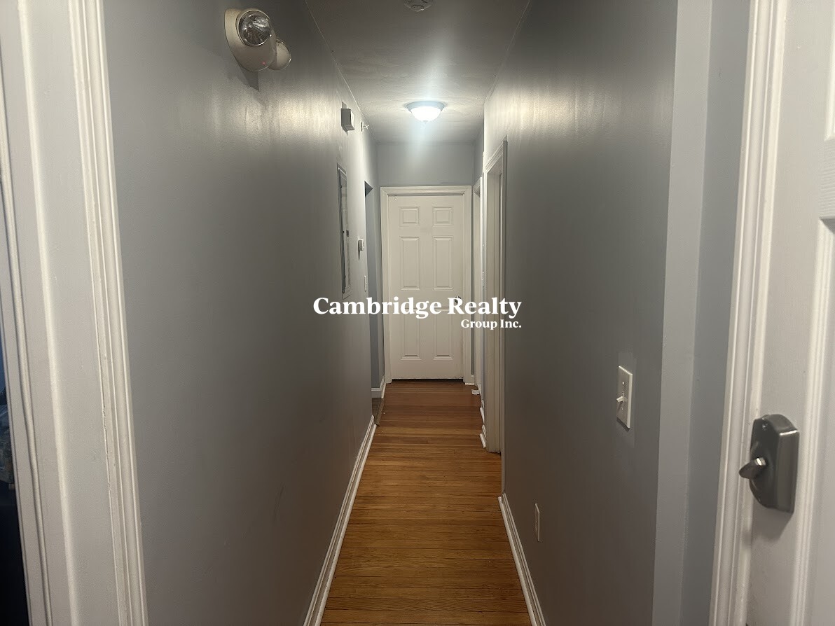 50 Derby St, Somerville