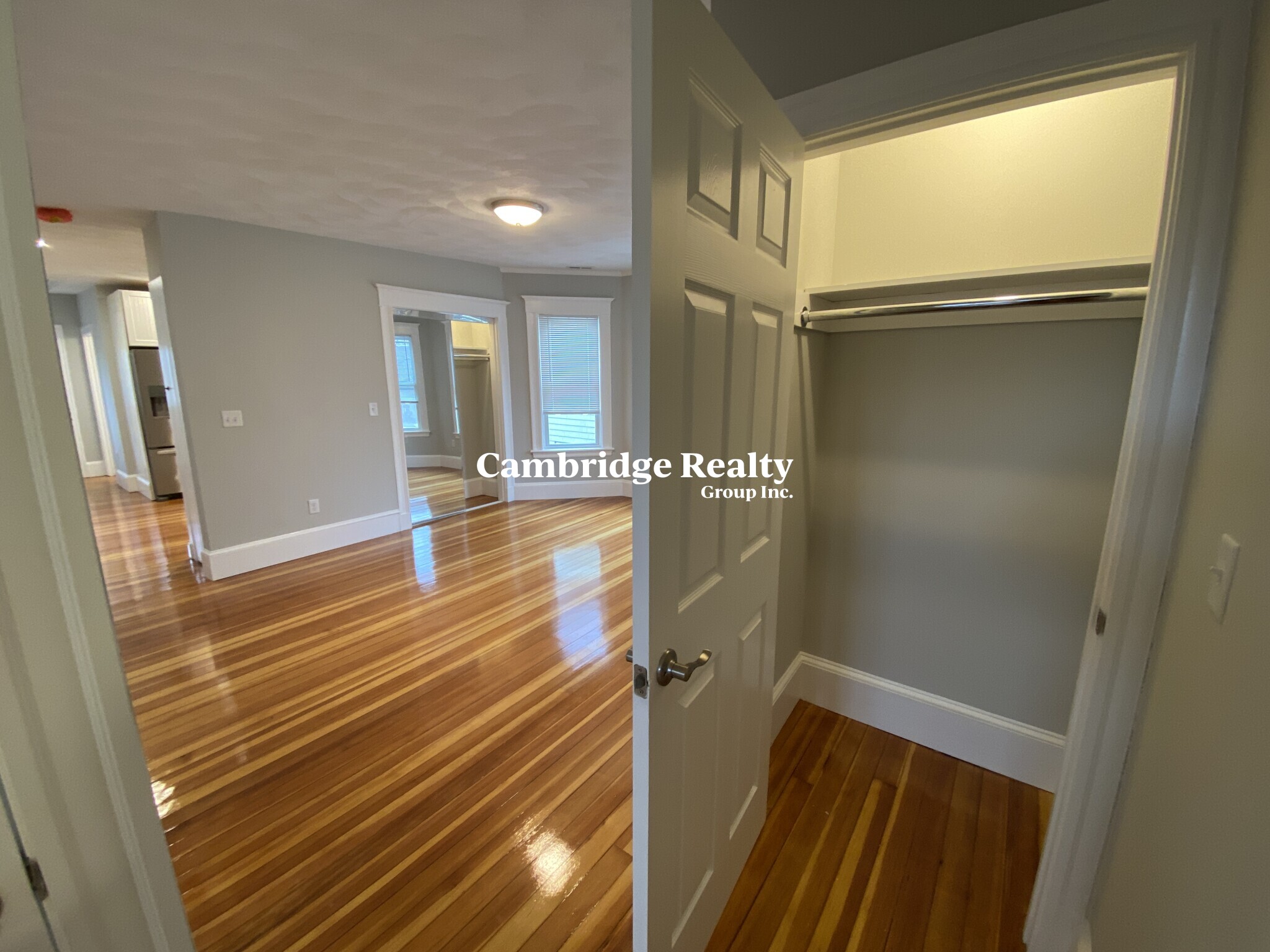 305 Highland Ave, Powder House Square