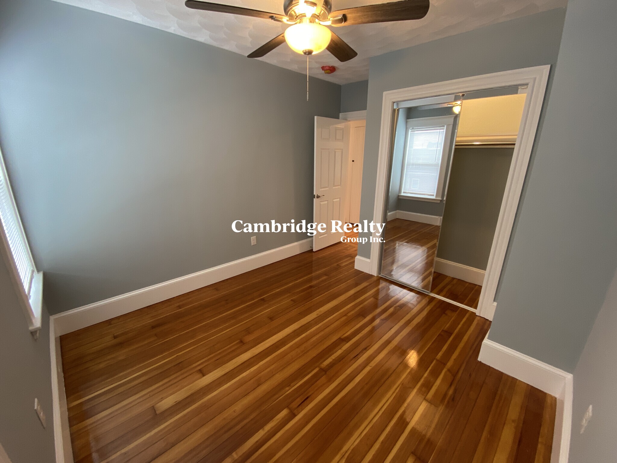 305 Highland Ave, Powder House Square