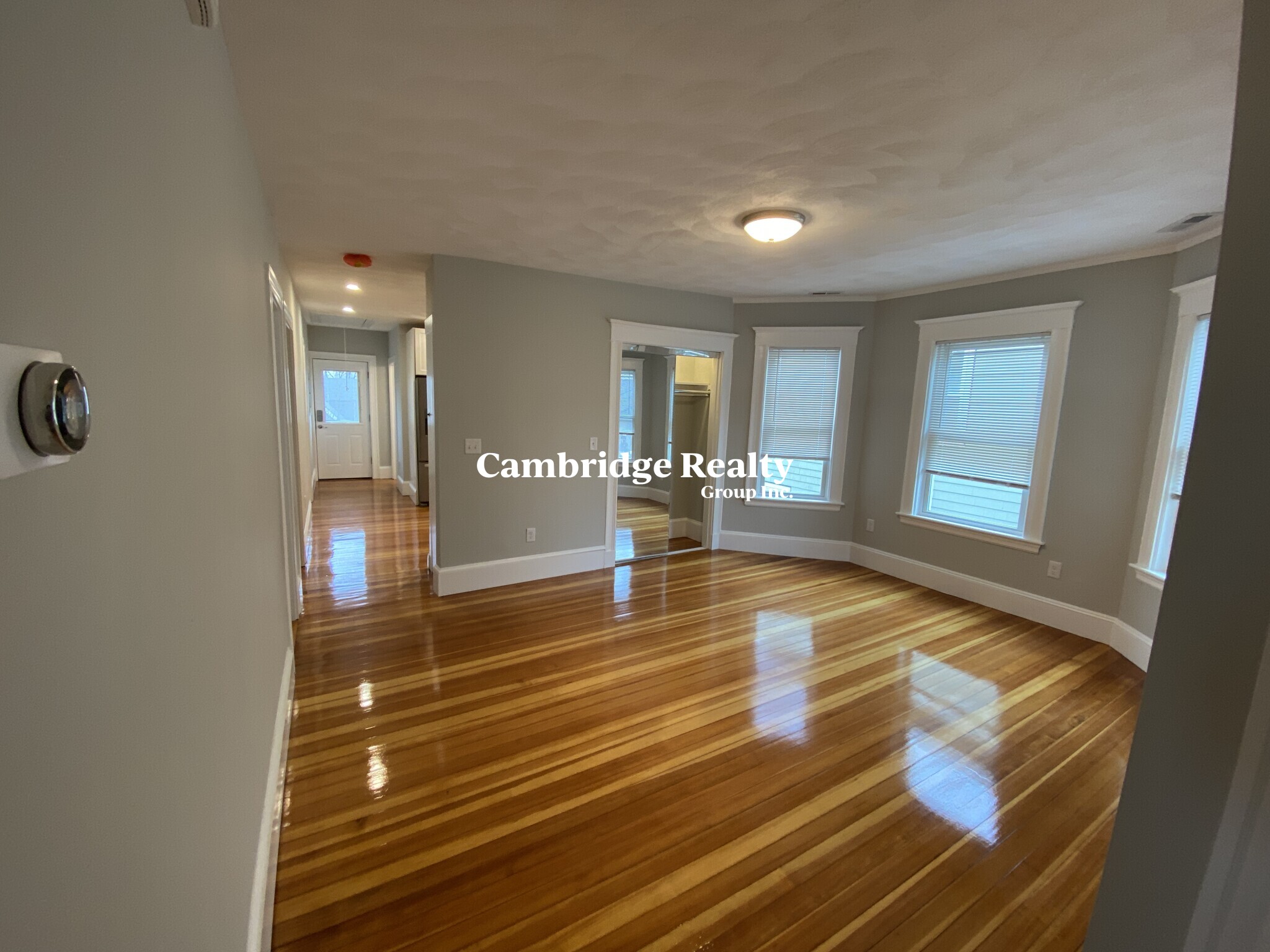 305 Highland Ave, Powder House Square