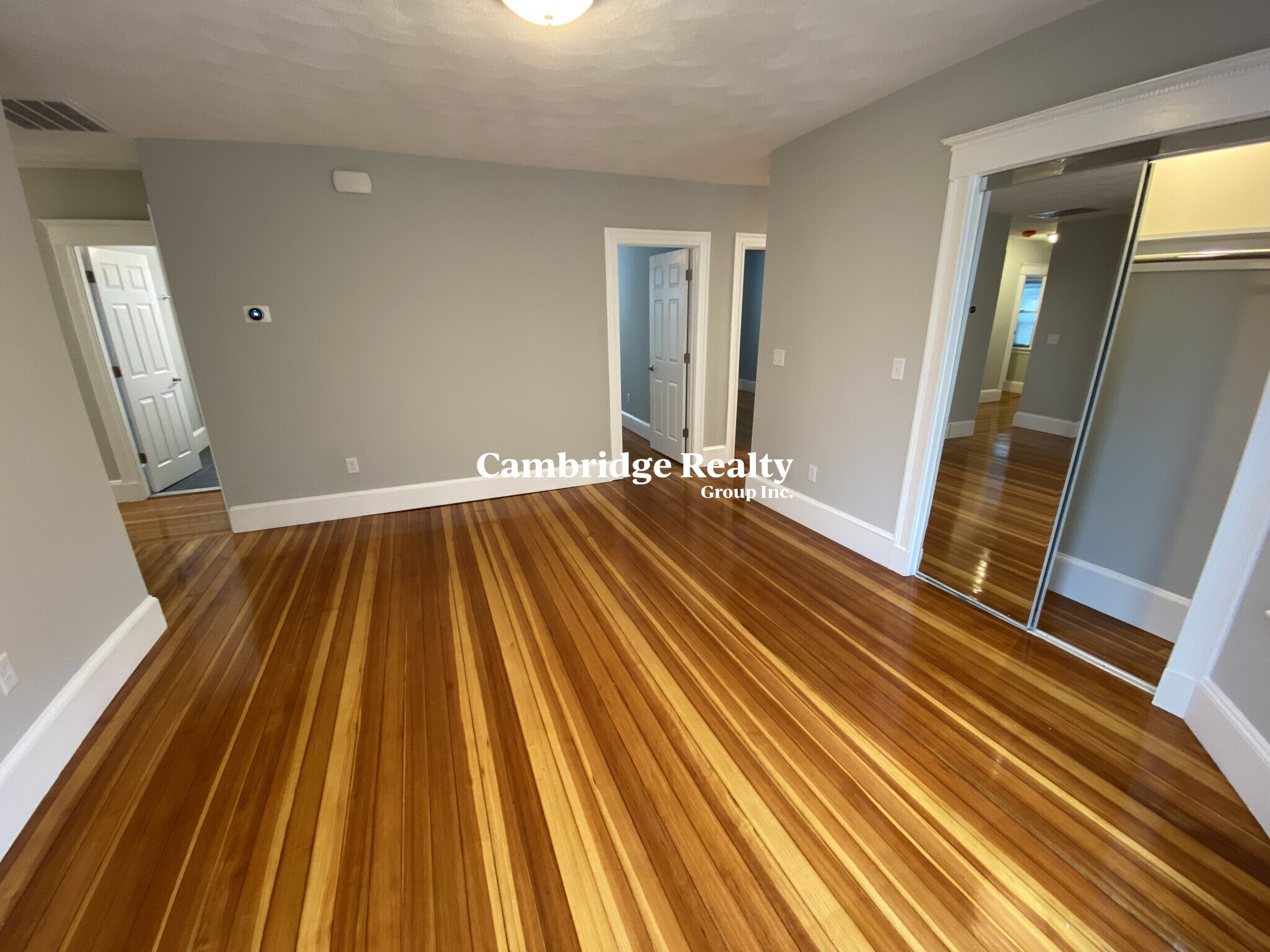 305 Highland Ave, Powder House Square