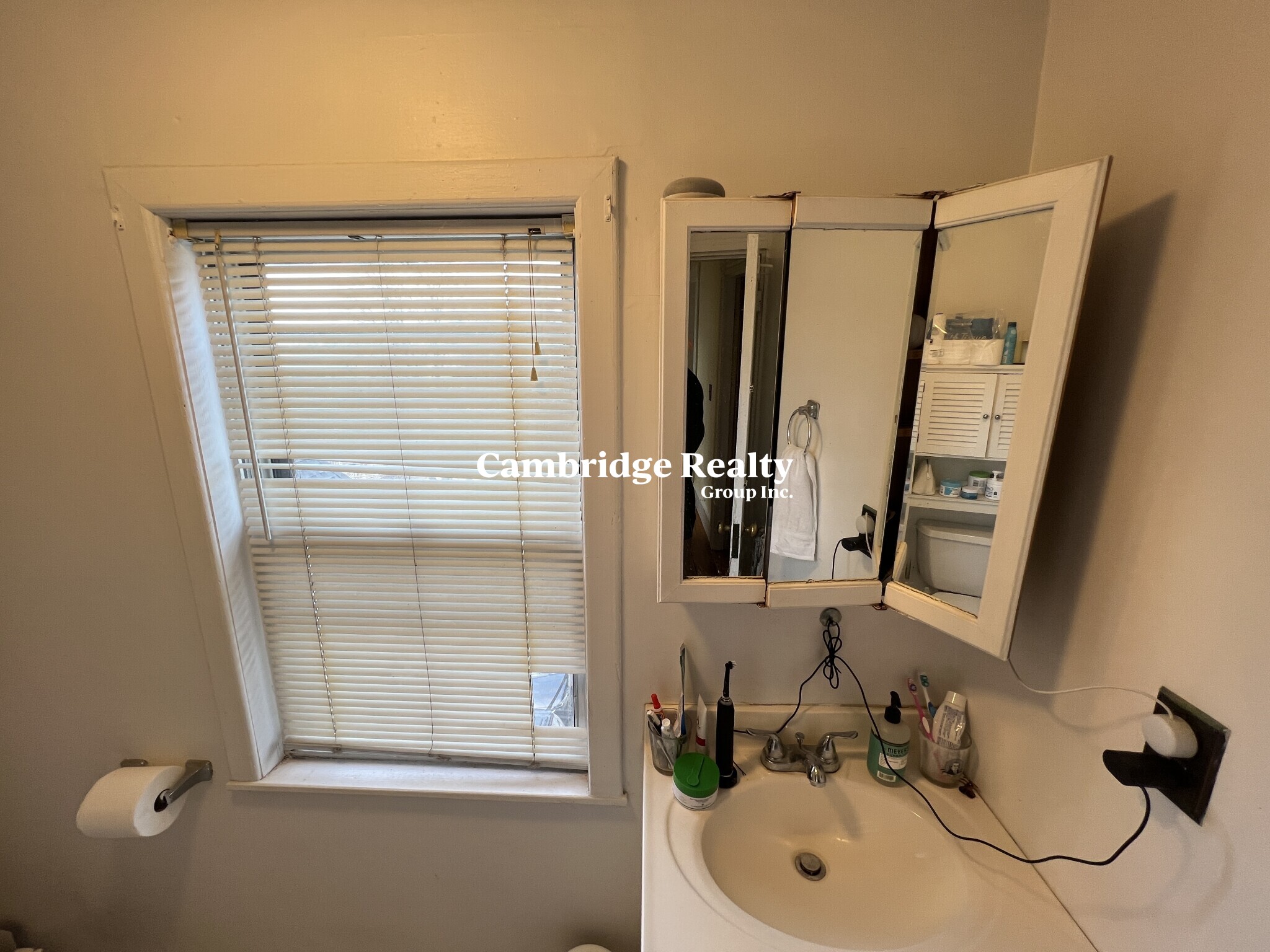 192 Holland St, Teele Square