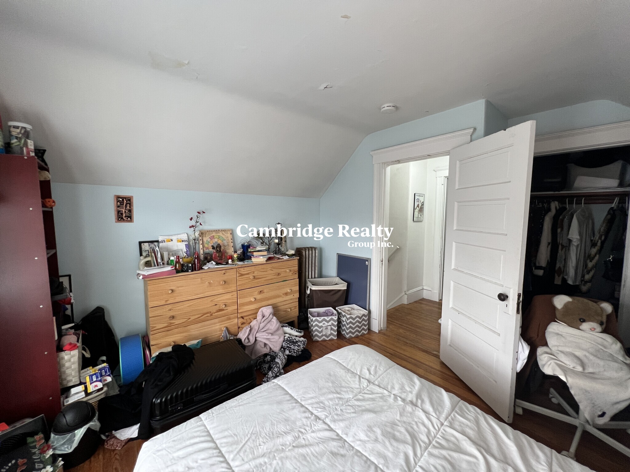 11 Burnham St, Tufts